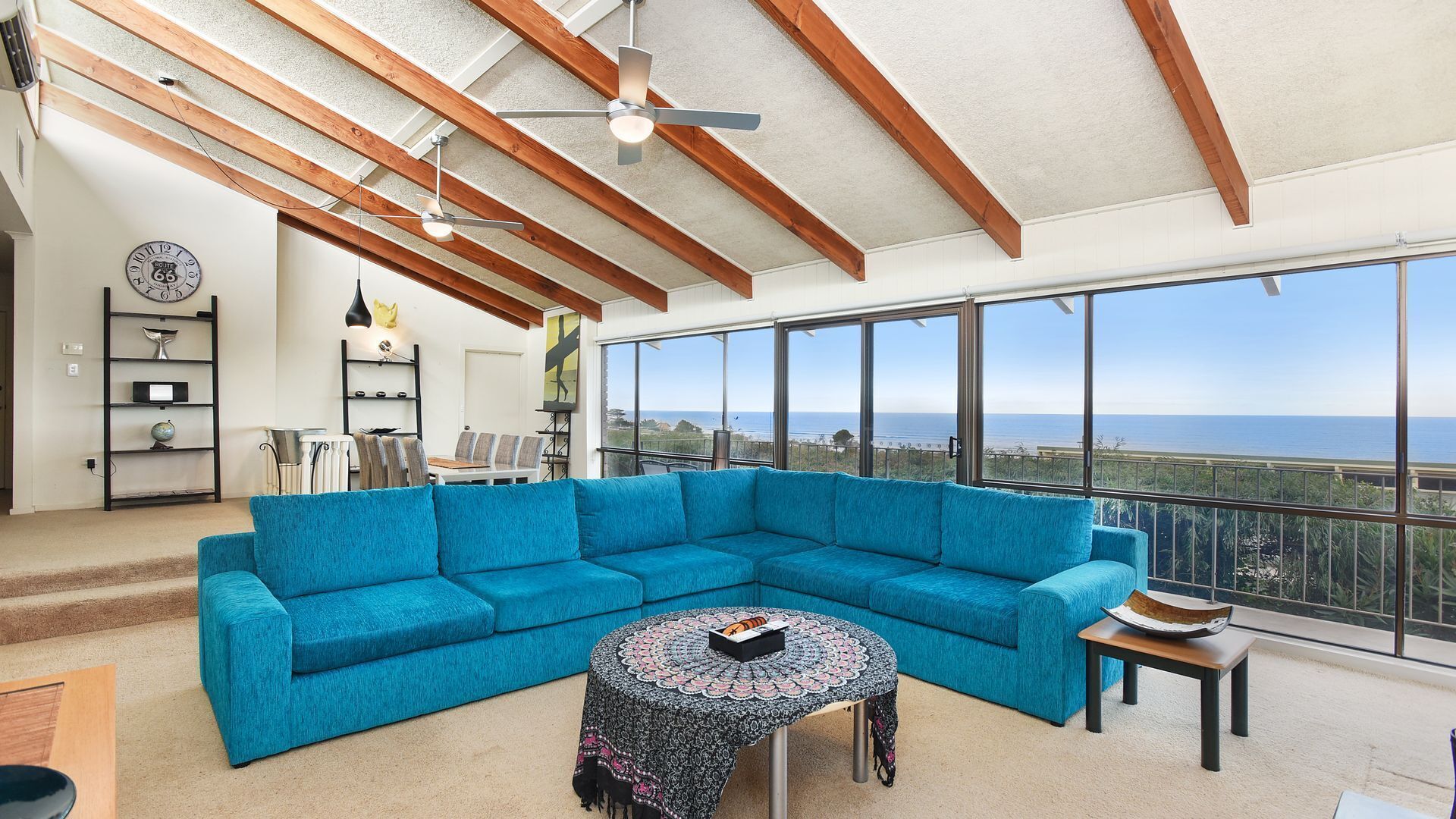 Bluffview Lookout at Victor - see whales! Free WIFI — image 11