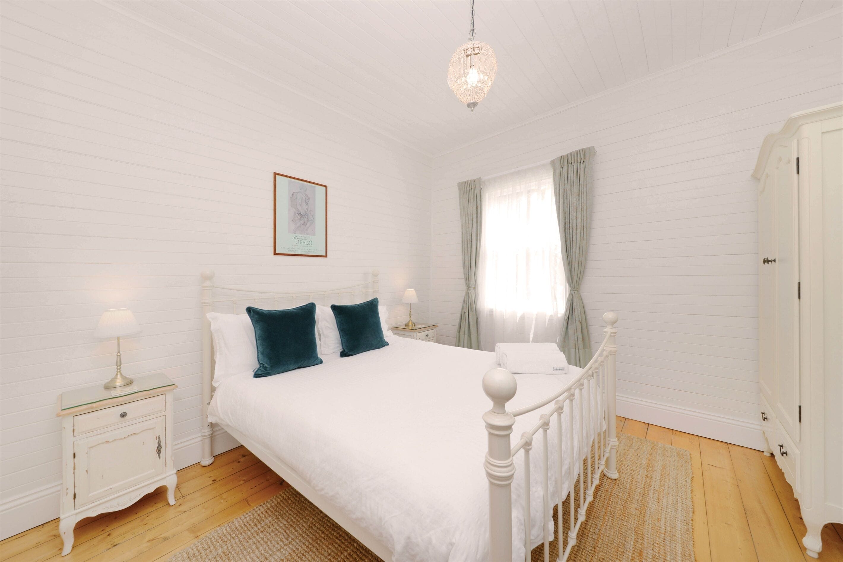 3 bedrooms, iron/ironing board, travel cot, free WiFi