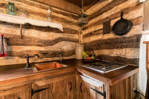 冰箱、微波炉、炉灶、茶具/咖啡用具