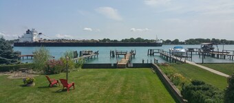 Laivanvalvojan paratiisi St. Clair-joki