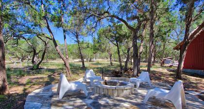 Secluded Cabin with ALL the amenities