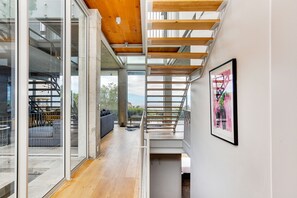 Staircase - Cube 62 Villa - Five Bedroom Villa, Sleeps 10 (Cape Town)