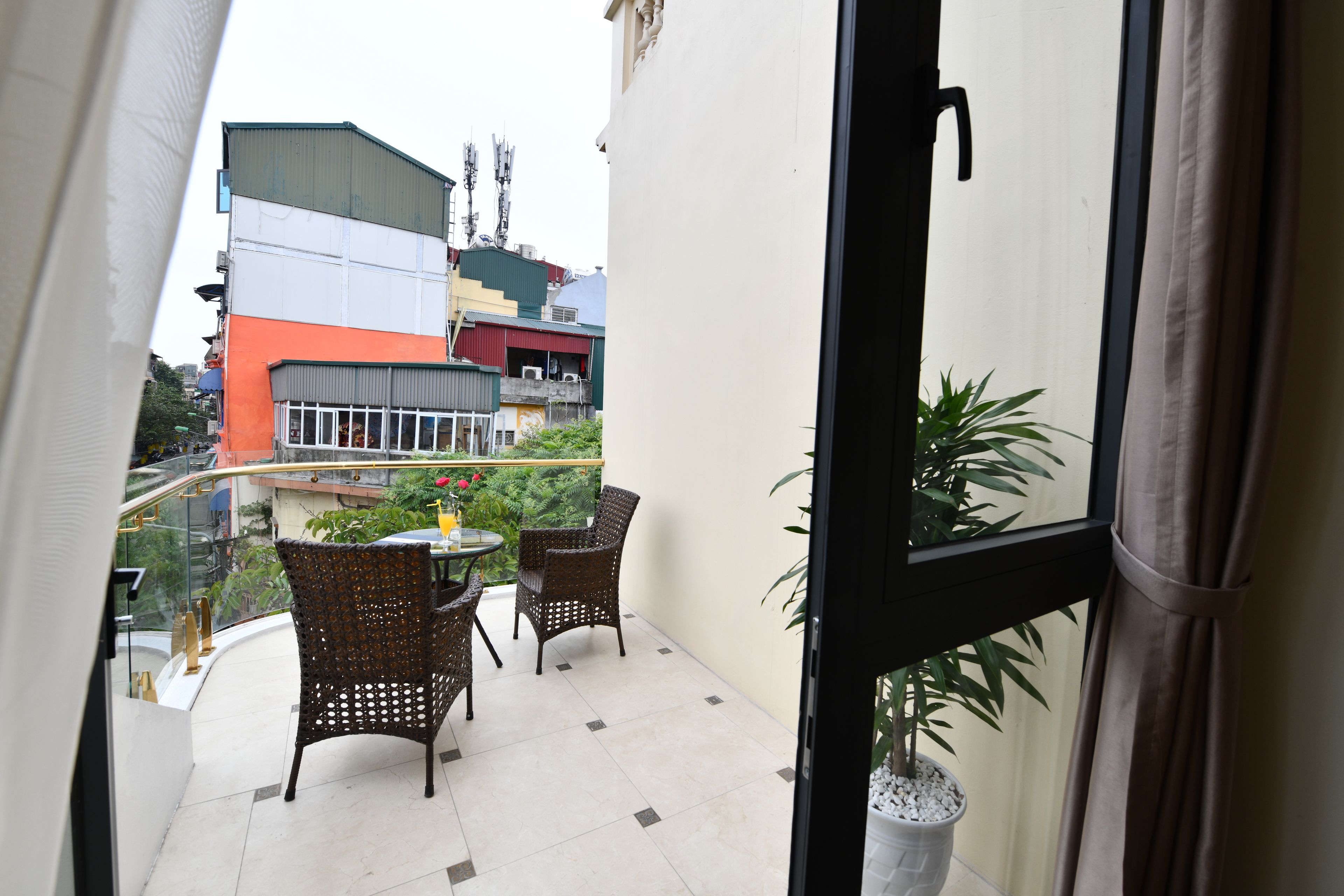 junior suite, balcony | balcony view