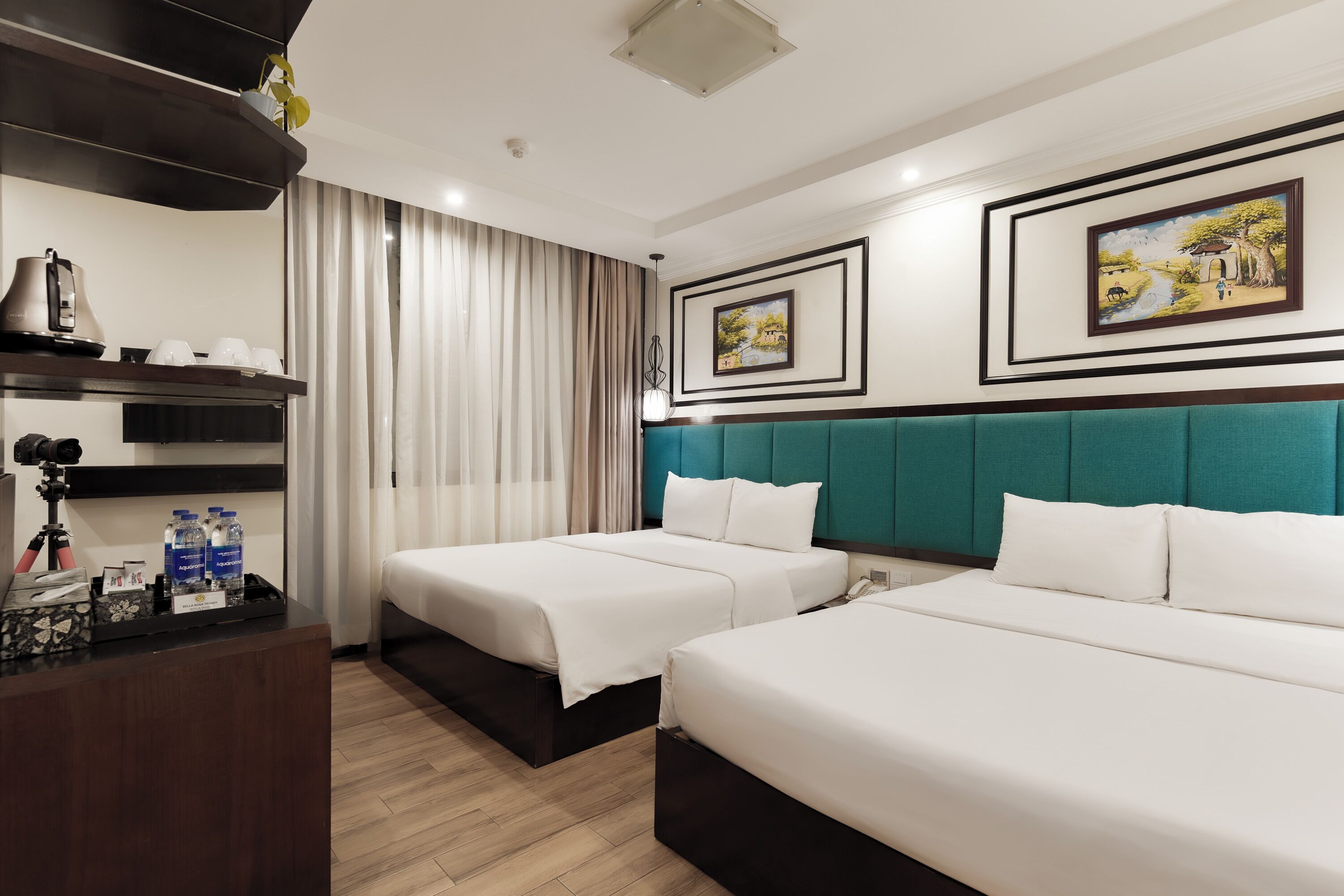 family suite | 1 bedroom, minibar, in-room safe, desk