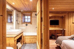 5 habitaciones, wifi gratis y ropa de cama