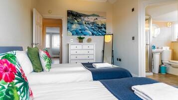 2 Schlafzimmer, Bügeleisen/Bügelbrett, kostenloses WLAN, Bettwäsche