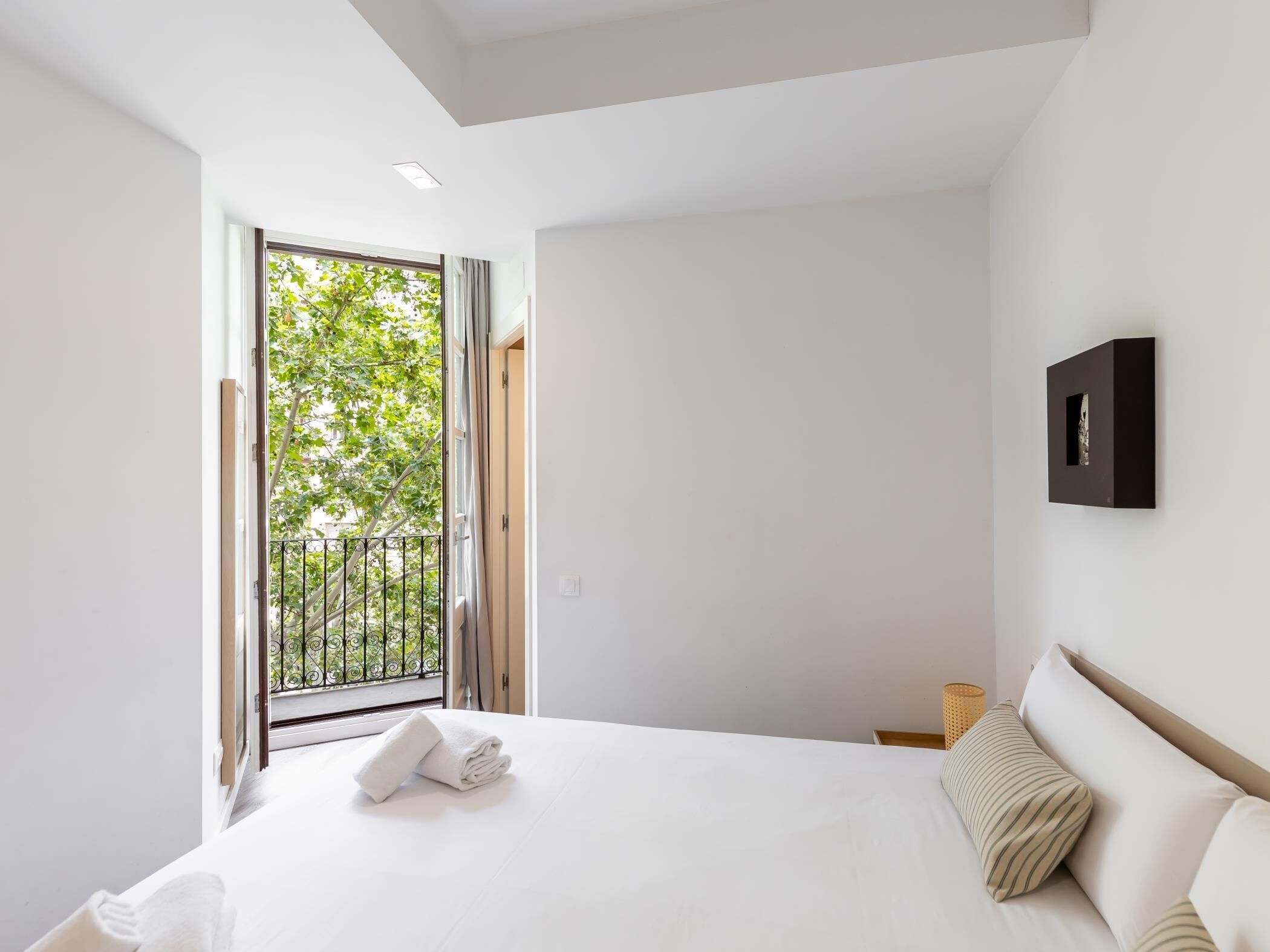 3 chambres, fer et planche à repasser, accès Internet, draps fournis