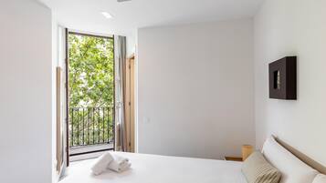 3 chambres, fer et planche Ă repasser, accĂšs Internet, draps fournis