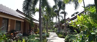 Mamaungpaa Hillside Resort