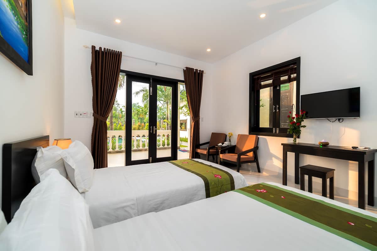 1 bedroom, minibar, desk, blackout curtains