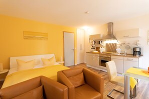 1 Schlafzimmer, Reisekinderbett, WLAN, BettwÀsche