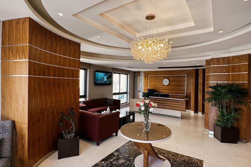 Celino Hotel