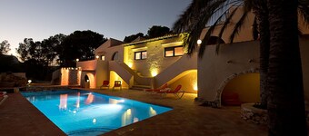 CASA ENGELSBURG. Calpe