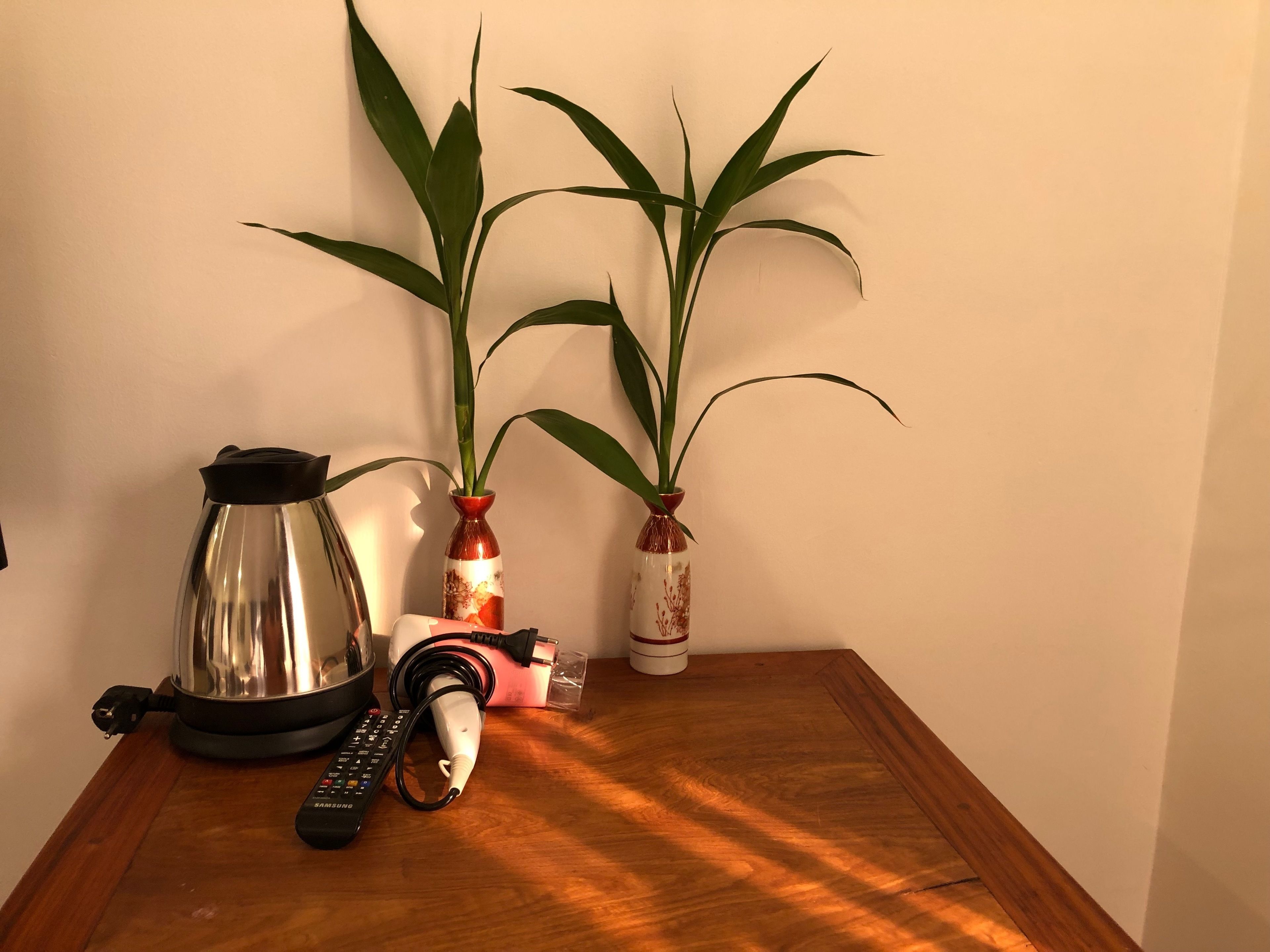 egyptian cotton sheets, premium bedding, down duvets, pillow-top beds