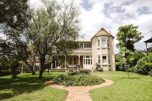 Garden - The Loft (East Maitland)