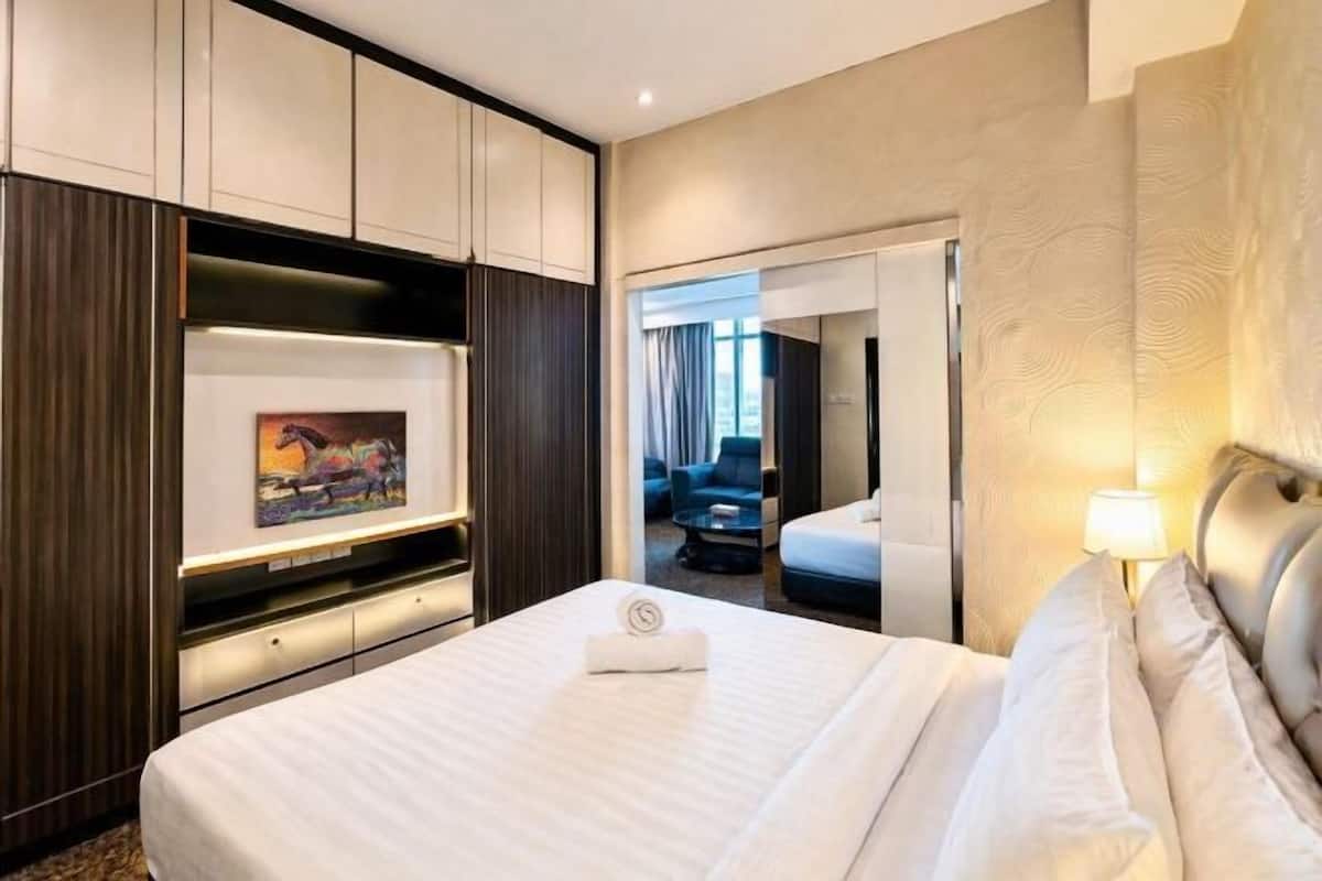 Premium bedding, soundproofing, iron/ironing board, rollaway beds