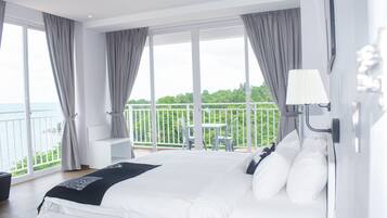 Presidential Suite, 1 King Bed, Kitchen | Premium bedding, in-room safe, desk, blackout drapes