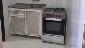 Studio | Private kitchen - Al-Khalili Apartment (Amman)