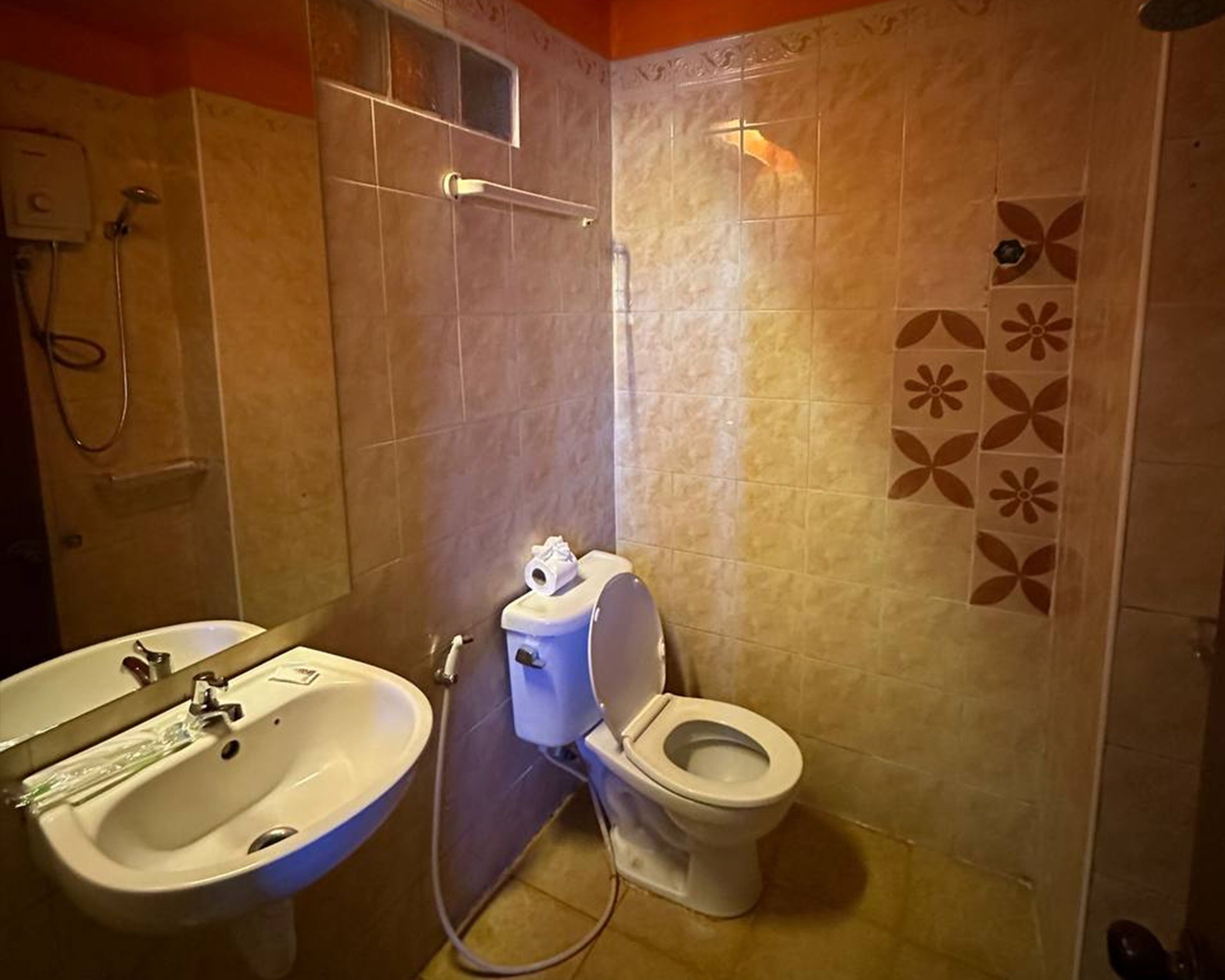 Foto - Archaic House