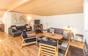 TV, fireplace, DVD player, table football