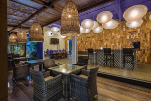 Bar (en la propiedad)