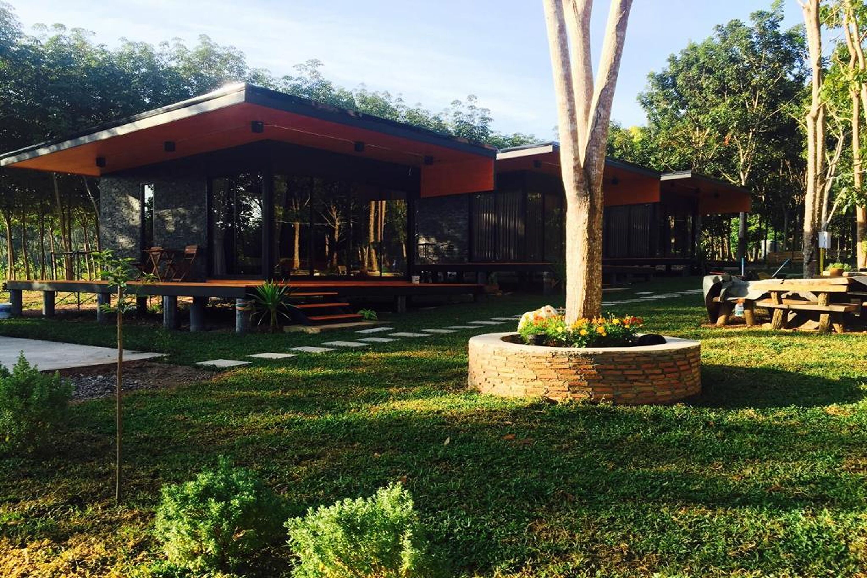Deluxe Bungalow | Garden view