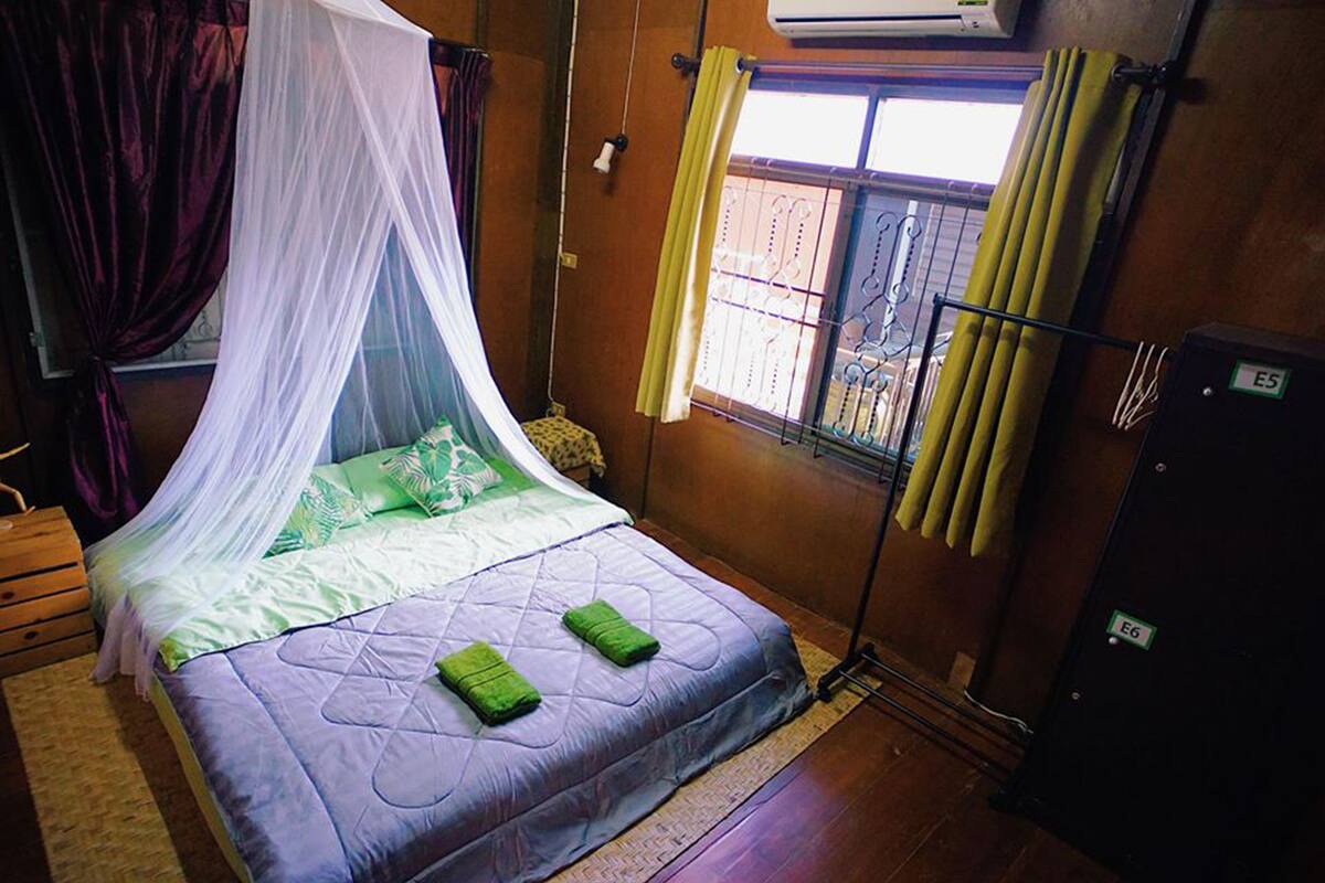 In-room safe, free WiFi