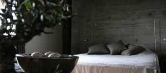 La Maison Aux Bonsaïs