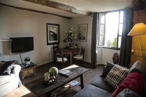 Deluxe Suite, 1 Bedroom, Mountain View