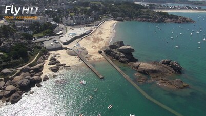 Beautiful 4-person apartment*** on the beach Superb sea view