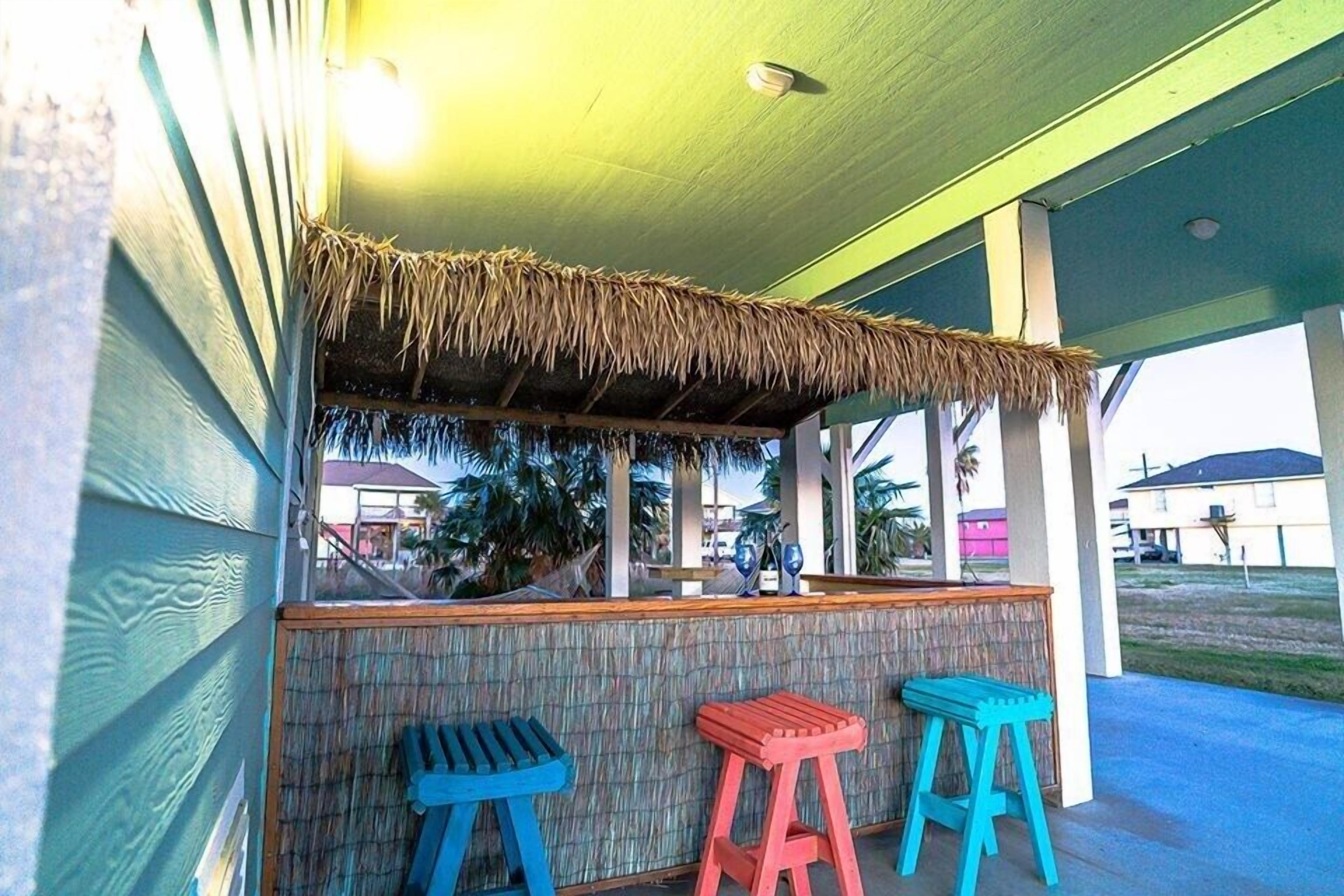 Beach House with King Bed Amazing Outdoor Space Beautiful View