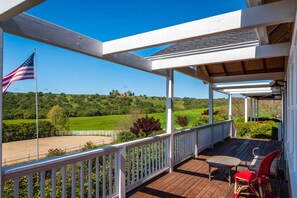 Terrace/patio - Tour de Rouge-A French Inspired Modern Farmhouse! Brand New Pool/Spa! (Paso Robles)