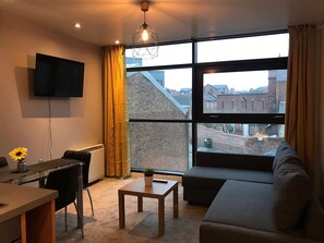 City Double Room | Living area