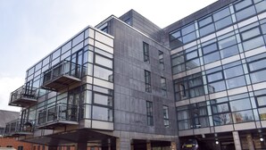 Exterior - Stylish Chester Apartment (Chester)