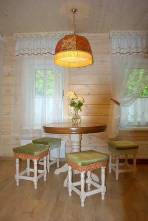 Perhestudiosviitti | 1 makuuhuone, ylelliset vuodevaatteet, yksilöllisesti sisustettu