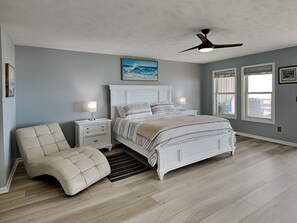 3 bedrooms, free WiFi, bed sheets - Beach Therapy | Oceanfront, Pet Friendly! (Surf City)