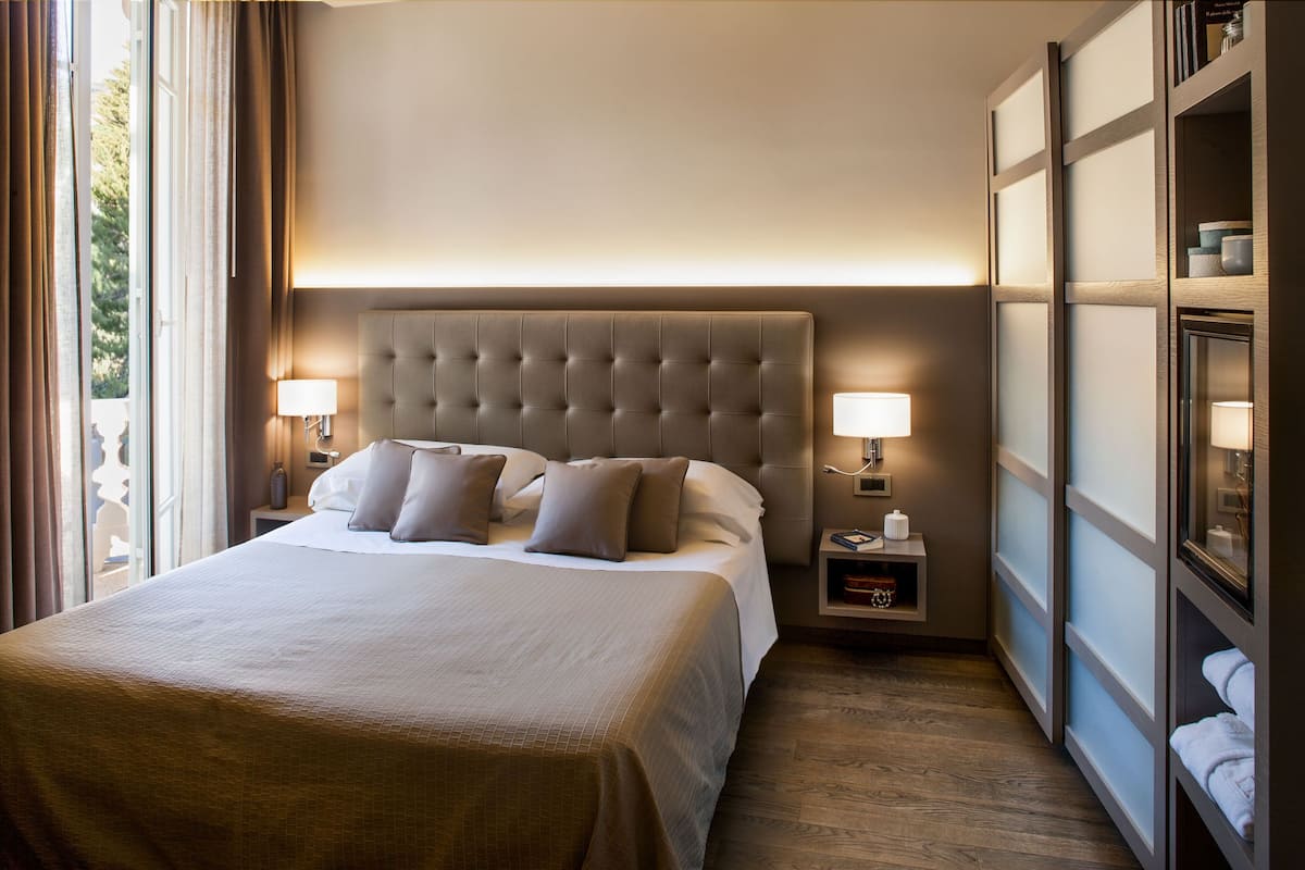 Superior Double or Twin Room | Bar mini, peti besi dalam bilik, kalis bunyi, Wi-fi percuma