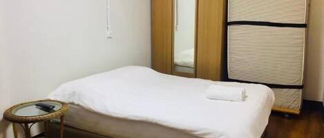 Deluxe Triple Room | Minibar, free WiFi, bed sheets