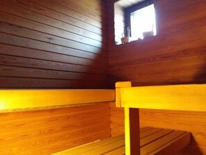 Sauna - Spacious 4 Room Apartment & Sauna (Kotka)