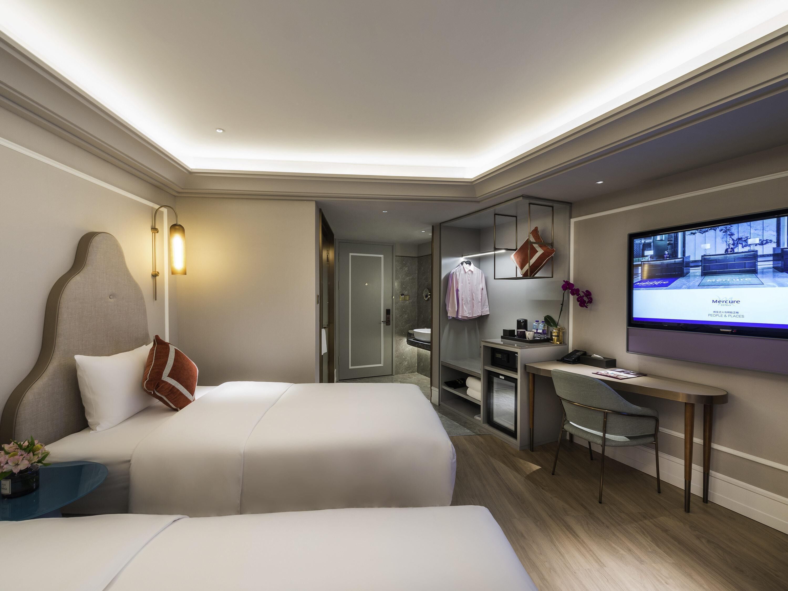 Superior Room, 2 Single Beds | In-room safe, desk, blackout curtains, soundproofing
