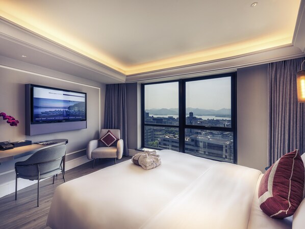 Privilege, Chambre, 1 très grand lit | Coffre-fort, bureau, rideaux d’obscurcissement, système d’insonorisation