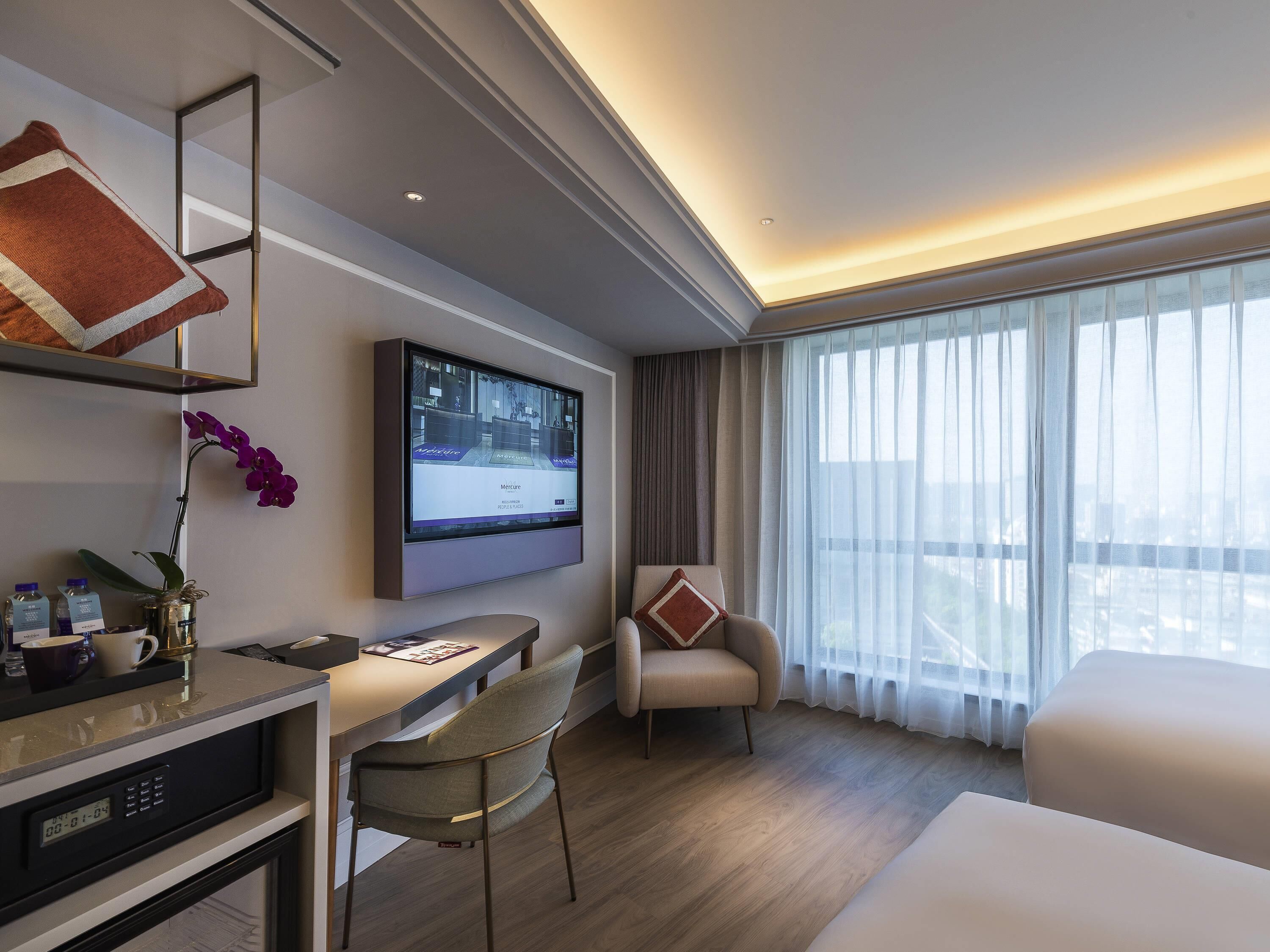 Superior Room, 2 Twin Beds | In-room safe, desk, blackout drapes, soundproofing