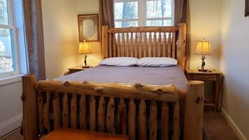 3 bedrooms, iron/ironing board, travel crib, free WiFi
