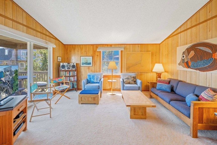 Oceanview Dog Friendly Home In Avon W/ Grill, Games. Only 3 Lots From Beach! - Outer Banks, NC