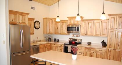 Charming Country Club Getaway