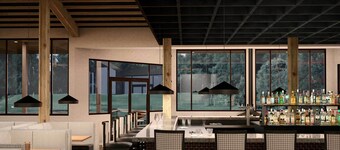 Spacious, newly rebuilt, split-level home with three decks near Yosemite