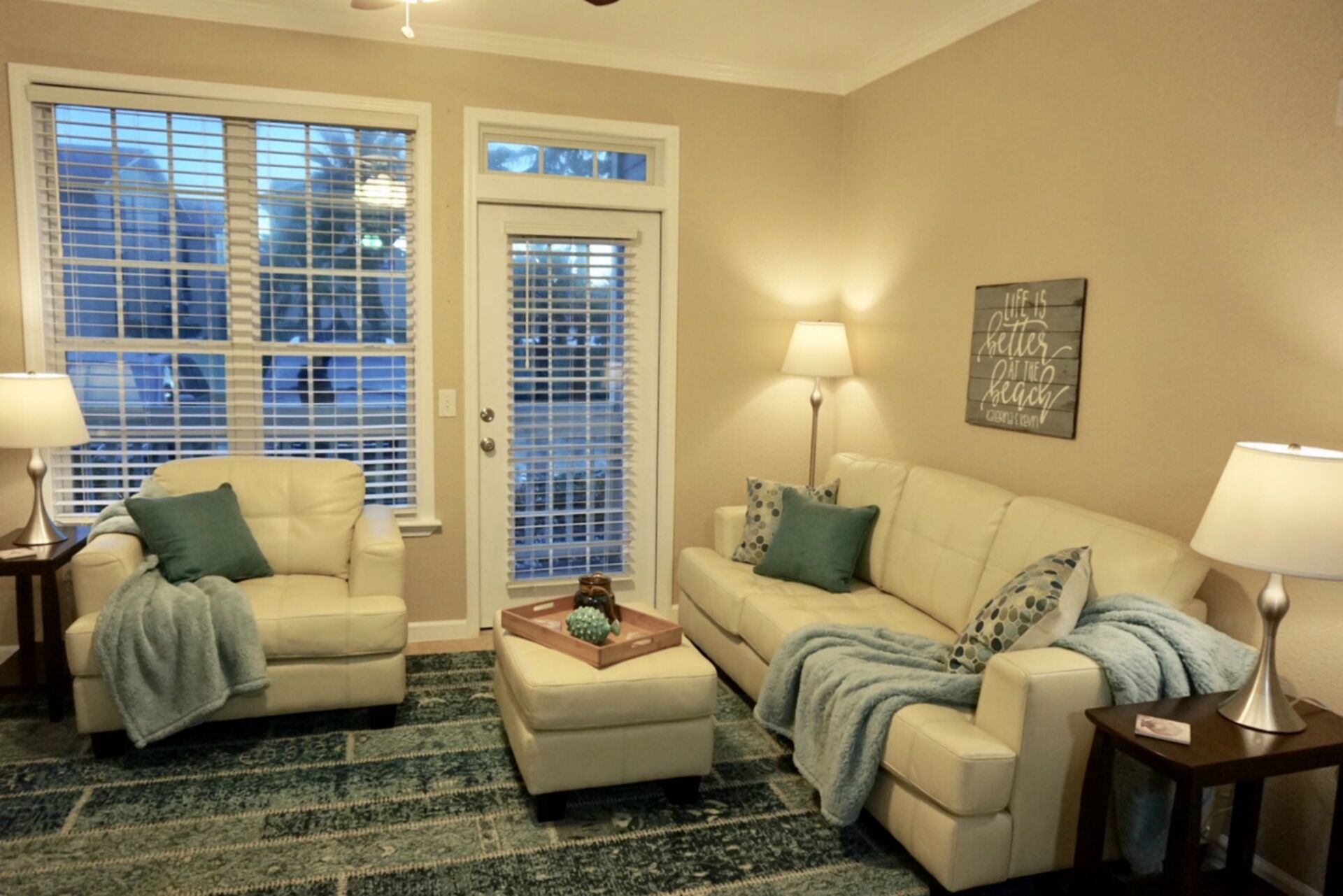 Älytelevisio, kirjoja