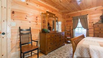 2 slaapkamers, een strijkplank/strijkijzer, reisbedje, gratis wifi