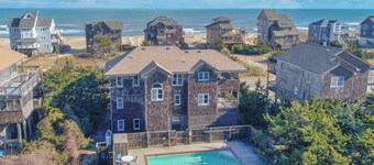 Semi-Oceanfront Dog Friendly w/ Pool, Hot Tub, Gourmet Grill, Home Theater