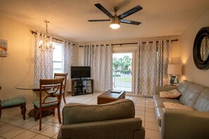 Smart-TV og DVD-spiller